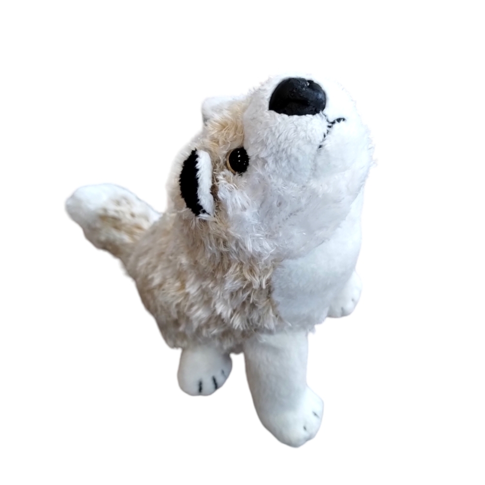 Wishpets 2005 Shiriki 7" Howling Coyote Plush Stuffed Wolf Tan White Realistic